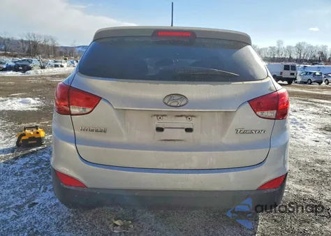 2013 Hyundai Tucson Gl z USA, uszkodzony, nr VIN KM8JT3ABXDU670453